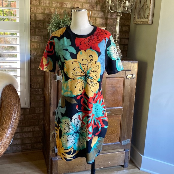 THE KIT. FLORAL PRINTED SHORT SLEEVE DRESS MEDIUM EXCELLENT - Picture 1 of 6